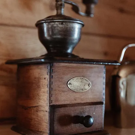 シャレー De L'ours, 4 Etoiles, Avec Et Proche Des Pistes ラ・クリュサ